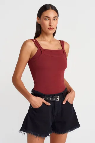 Rippenshirt ohne Ärmel mit quadratischem Ausschnitt