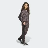 adidas Sportswear Trainingsanzug ESSENTIALS 3-STREIFEN ANIMAL AOP (2-tlg), mit durchgehendem Reißverschluss, mit Stehkragen, mit Allover-Print