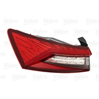 Valeo Heckleuchte links au?en Skoda Kodiaq 047143