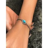The Beauty House Armband Silbernes Armband mit ovalem Türkis-Edelstein, – Verstellbares Boho-Schmuckstück für Damen