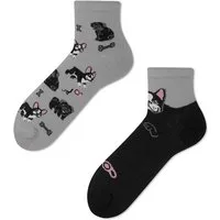 Many Mornings Sneakersocken Many Mornings Quarter Tiny Little Dogs (1 Paar, 1-Paar, 1 Paar) immer ein dismatching Paar