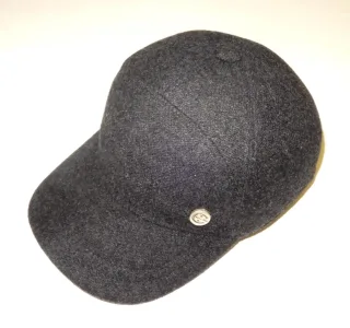 COMMANDER Finest Clothing - Baseball Cap m.Ohrenklappen anthrazit - Gr. - 59