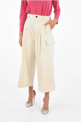 Utility-Hose mit weitem Bein und doppelter Bundfalte in Beige
