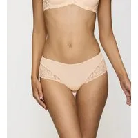 Triumph Hipster Amourette Spotlight X florale Spitzendetails, gewellte Abschlüsse