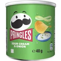 Pringles Knabberei, Pringles Sour Cream und Onion mit Sauerrahm und Zwiebelgeschmack 40g