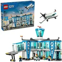 LEGO® Flughafen mit Flugzeug (60502), LEGO City Konstruktionsspielsteine, (887 St), Made in Europe