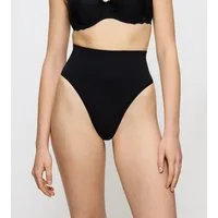 Triumph Shapingslip Soft Sculpt nahtlos, formend, leichter Bauchweg-Effekt, hoher Beinausschnitt