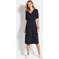 GOLDNER Jerseykleid Kurzgröße: Viskosekleid mit Kellerfalten Midikleid mit V-Ausschnitt, Taillennaht, Knielänge und Halbarm