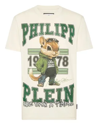 Round Neck T-Shirt College Squirrel Stones