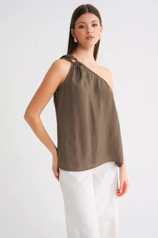 Asymmetrisches Kragenaccessoire Detailliertes Oberteil