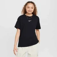 Nike Sportswear T-Shirt G NSW TEE BOY ESSNTL LBR Kurzarm, mit Rundhalsausschnitt, aus Baumwolle, normale Länge