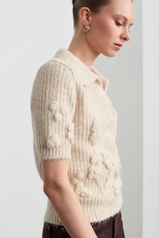 Strukturierter Rippkragenpullover