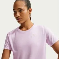 Nike Sportswear T-Shirt W NSW CLUB SS TEE mit leicht abgerundetem Saum, aus Baumwolle in Jersey-Qualität