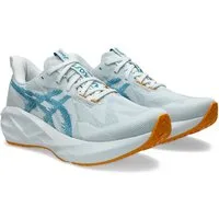 Asics NOVABLAST 5 Laufschuh mit Engineered Jacquard Mesh-Obermaterial, mit FF BLAST MAX Foam