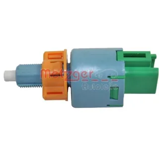 Metzger Bremslichtschalter Citroen Daihatsu Mitsubishi Peugeot Toyota