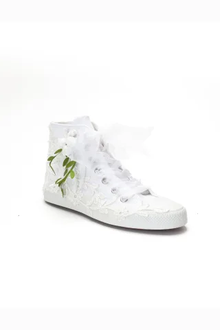 Sylvara Blumen Spitze Band Braut High-Top Sneaker