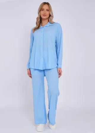 Blau