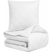 KNERST Bettdecke + Kopfkissen 135x200cm mit Kopfkissen 80x80cm, 100% Polyester, allergikerfreundlich, Füllung: 100% Poliester, bis zu 90°C waschbar, trocknergeeignet, hypoallergene Füllung