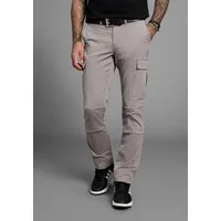 Bruno Banani Cargohose moderne Passform, eng anliegende Cargotaschen