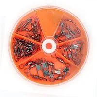 Behr Angelwirbel Tönnchenwirbel mit Karabiner 30 Stück Drehdose Box Set Angelwirbel, (1 Box mit 30 Tönnchenwirbeln, 30-St)