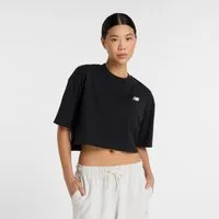 New Balance T-Shirt Reimagined Oversized Waist T-Shirt taillenbetonte Form, Oversized-Schnitt, aus Polyester und Elasthan