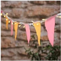 Lights4fun LED Dekolicht Lichterkette mit Frühlingsfähnchen