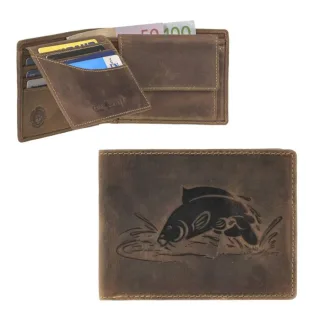 Herren-Geldbörse mit Fisch-Prägung aus Leder in antikbraun im Querformat | Greenburry. Exzellente Struktur für den perfekt organisierten Alltag.