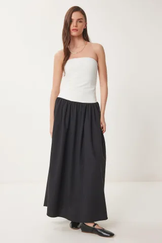 Farbblockiertes Schulterfreies Maxikleid