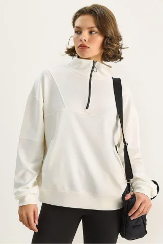 Lässiges Sweatshirt mit Reißverschlusskragen