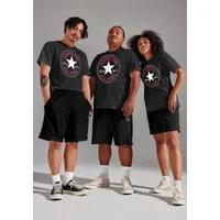 Converse T-Shirt CONVERSE GO-TO ALL STAR PATCH STANDARD-FIT T-SHIRT mit Rundhalsausschnitt, Kurzarm-Design, aus Baumwolle