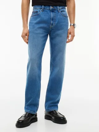 Tommy Jeans (PVH Group) - SONNY TAPERED BJ0133 Denim Medium - Gr. - 32