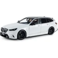 Solido Modellauto BMW M5 G99 Touring Kombi 2025 weiß metallic, Maßstab 1:18