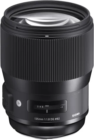 Sigma 135mm F18 DG HSM Art Objektiv (82mm Filtergewinde) für Nikon Objektivbajonett