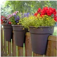 NYVI Blumenkasten Blumenkasten mit Halterung Flowerclip für Geländer 3er Set (3 St), Pflanzkasten für Balkongeländer - Recycelter Kunststoff - Wetterfest