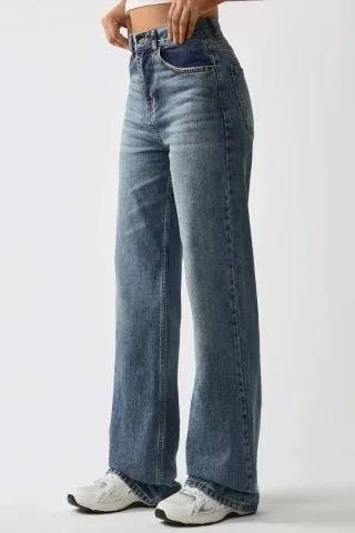 Gerade geschnittene Denim-Jeans