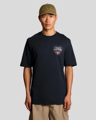 Brustgrafik T-Shirt