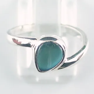 935er Silberring mit 1,45 ct. blauen Mondstein