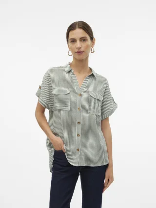 VERO MODA - VMBUMPY SS SHIRT WVN NOOS laurel wreath - Gr. - S