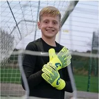 Catch & Keep Torwarthandschuhe Torwarthandschuhe Kinder-Fly Kids Torwarthandschuhe mit Fingersave