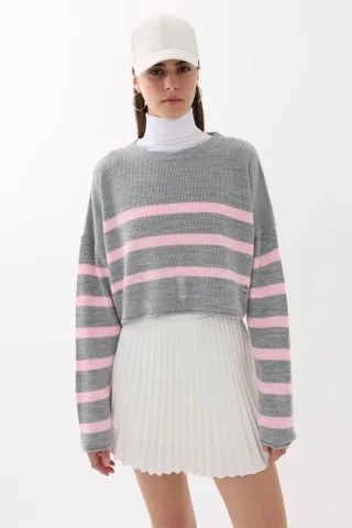 Gestreifter Rundhalsausschnitt-Pullover