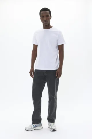 T-shirt Gerade Passform grey white