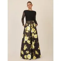 Apart Abendkleid in femininer Zweiteiler-Optik