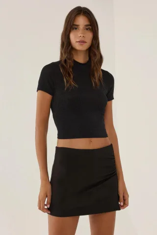Tailliertes Halb-Polodach Strick-Crop-Top