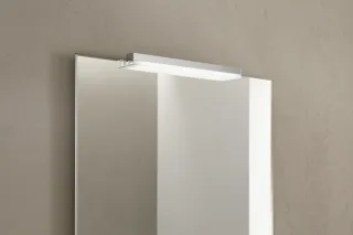 emco LED-Spiegelklemmleuchte waagerecht, 300 x 24 x 40 mm neutral, weiss 4000 K, chrom Energieeffizi 449200103