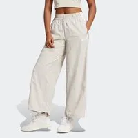 adidas Sportswear Sporthose ESSENTIALS 3-STREIFEN LIFESTYLE WOVEN PARACHUTE Fallschirmhose, locker geschnitten, mit weitem Bein