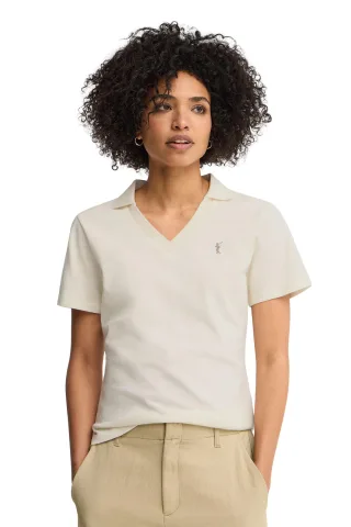 Cotolino-Poloshirt ecru mit knopflosem Kragen und Rigby Go Stickerei