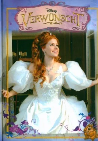 Disney Verwünscht: Das offizielle Buch zum Disney Weihnnachtsfilm 2007 [Gebundene Ausgabe] [2008] Disney Walt