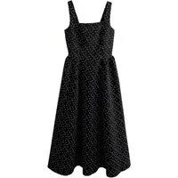Next Maxikleid Tailliertes Maxikleid für besondere Anlässe (1-tlg)
