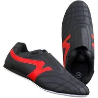 BAY-Sports Budo Max Kampfsportschuhe schwarz Slipper Karate Taekwondo Sneaker Sneaker (Kunstleder, Paar) mit Schürung, Budoschuhe, Leichte Sportschuhe
