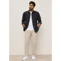 Man's World Chinohose "Classic Fit" mit verdecktem Dehnbund Das Must-have der Saison: Klassische Chino, angesagte Farben